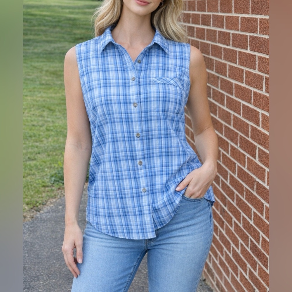-Eddie Bauer Sleeveless Blue/White Plaid Women ButtonDown Women’s Size 2XL